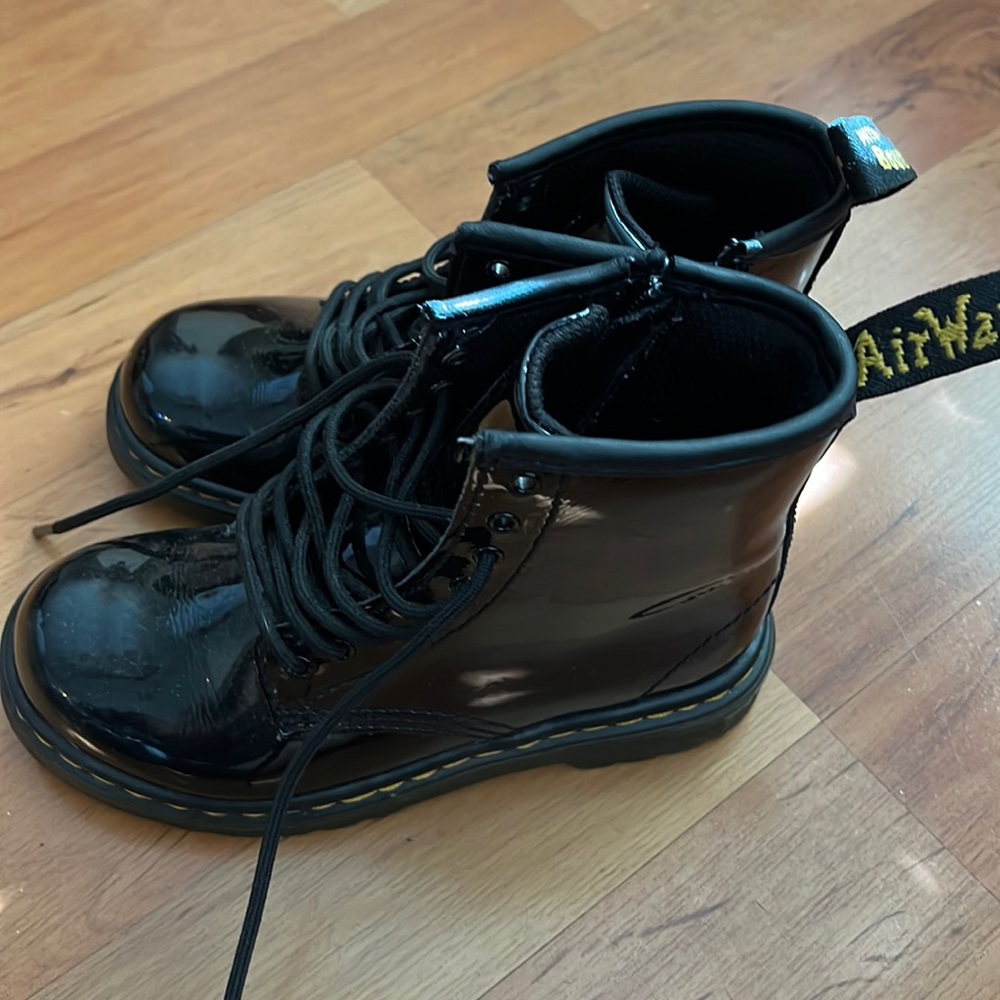 Dr martens kids boots
